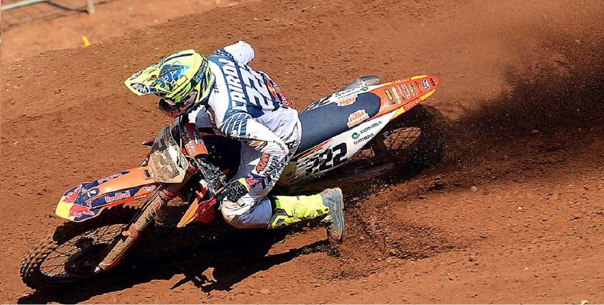 Tony Cairoli-Tc222